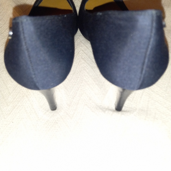 Sz.8.5 Women's Calvin Klein Nilly Heels - Picture 8 of 11